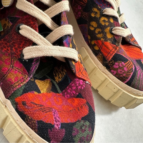 NWT FARM Rio Colorful High-Top Women's Sneakers Size 11/EUR 43 - Picture 4 of 12